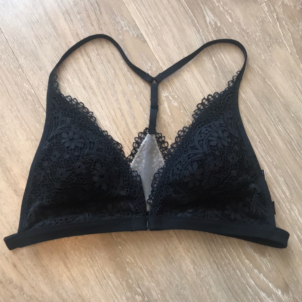 VS Lace Bralette